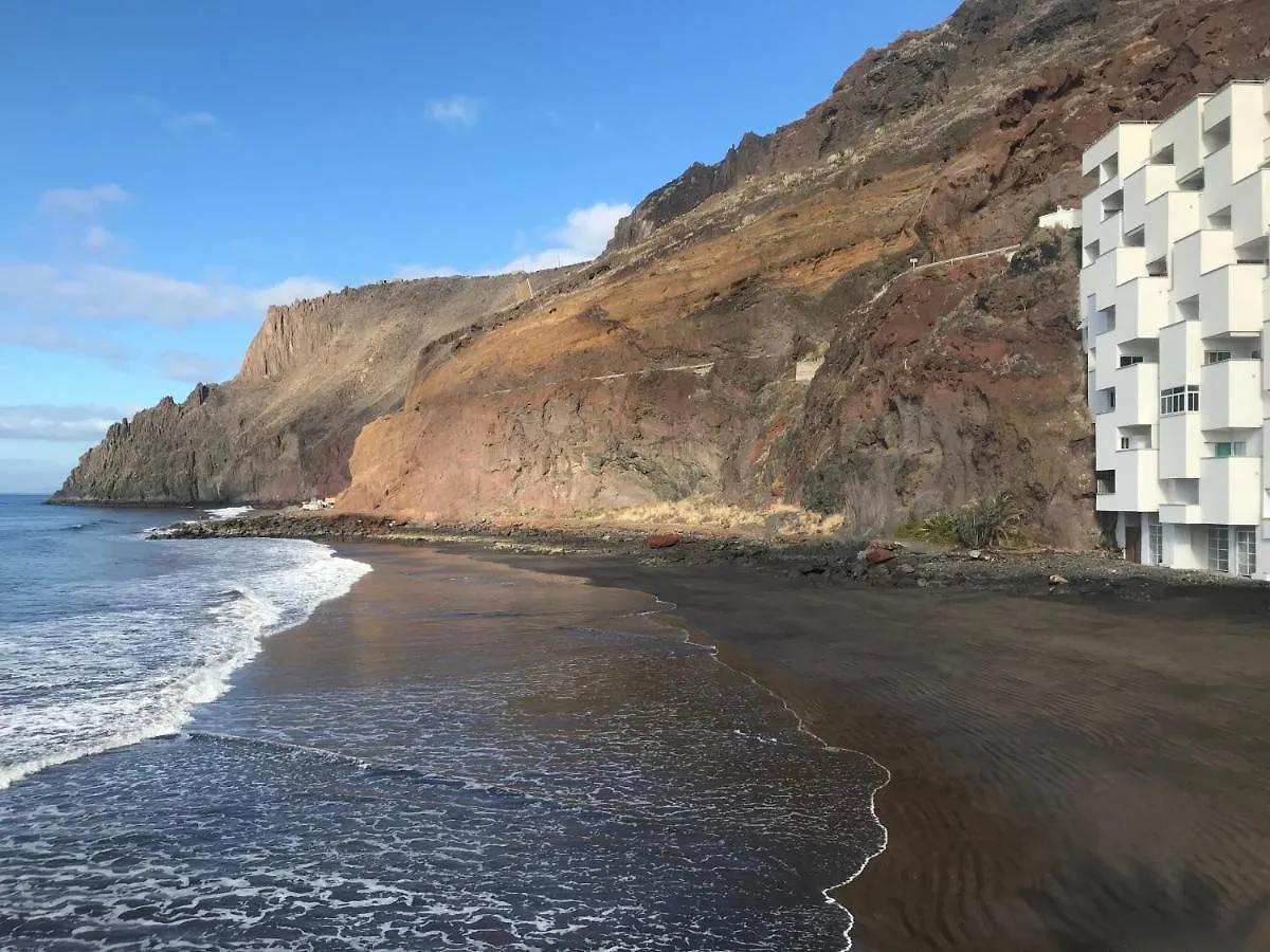 Apartamento En Playa Chica, Las Gaviotas Santa Cruz de Tenerife Apartment